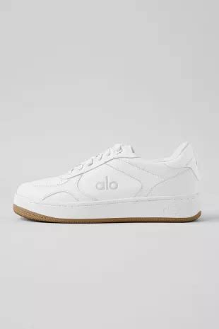 alo sneakers men.